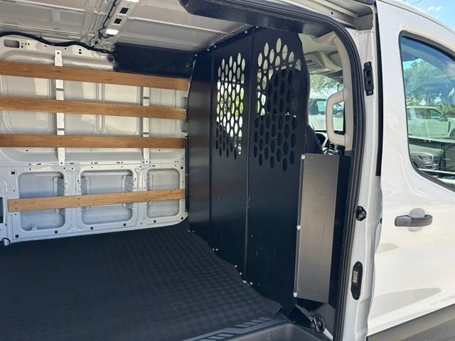 Certified 2025 Ford Transit 250 Low Roof w/ Exterior Upgrade Package RWD image 22