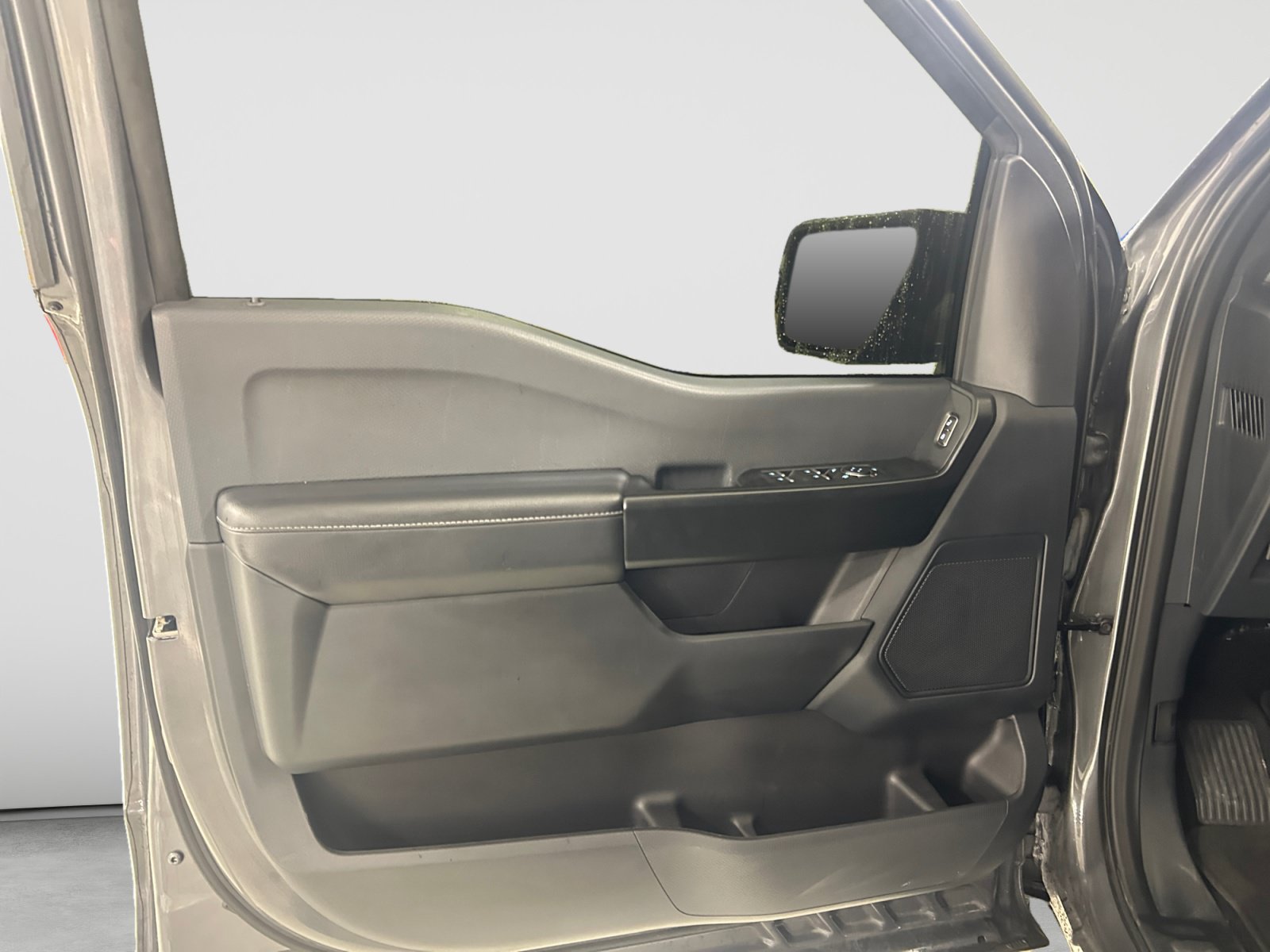 Certified 2024 Ford F150 STX RWD image 10