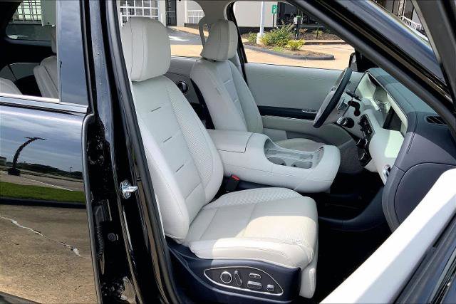 Used 2026 Hyundai Palisade Calligraphy FWD image 9