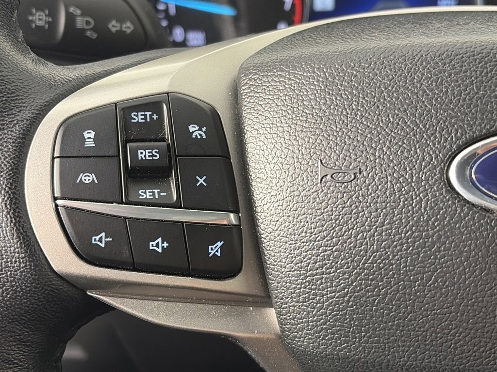 Certified 2023 Ford Explorer Limited image 17