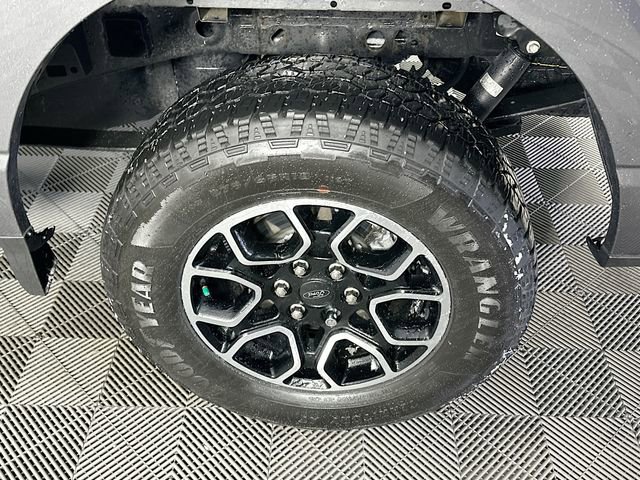 Certified 2022 Ford F150 XLT w/ Equipment Group 302A High image 35