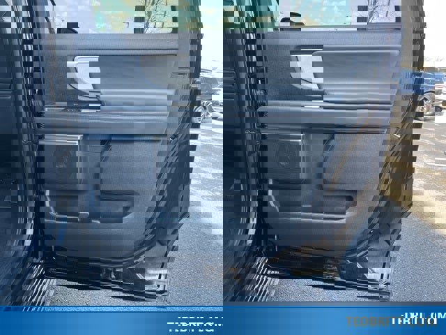 Certified 2025 Ford Expedition Max Active image 20