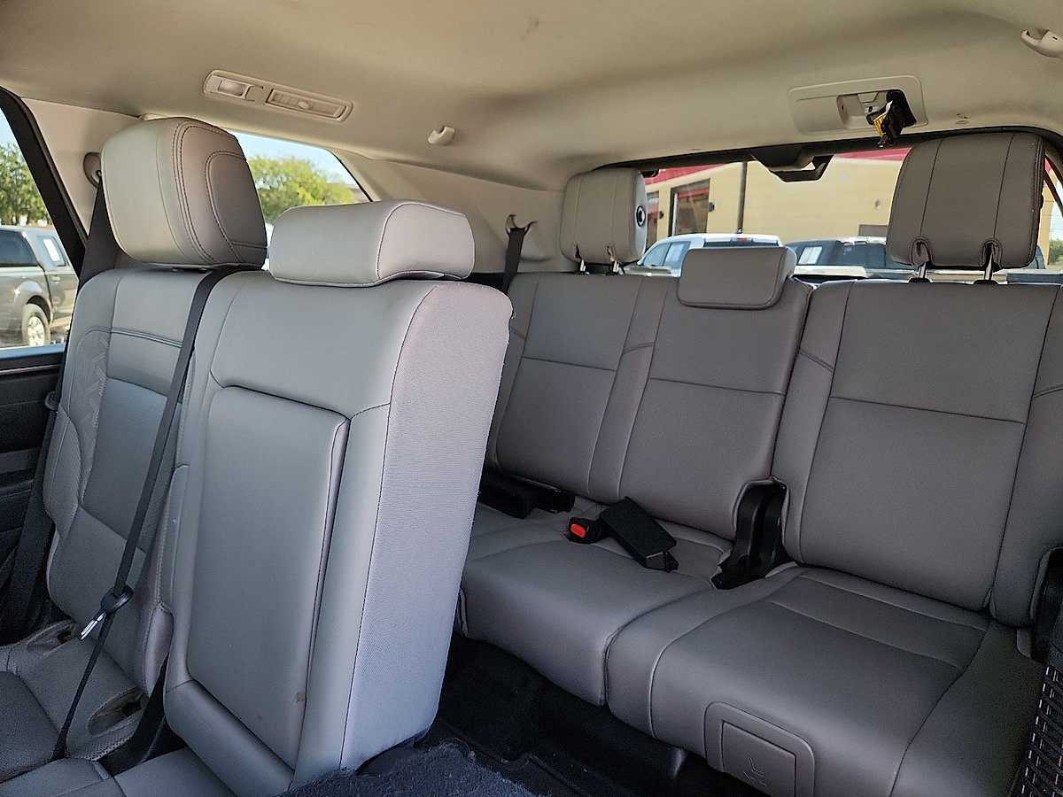 Used 2024 Toyota Sequoia SR5 w/ SR5 Premium Package AWD/4WD image 6