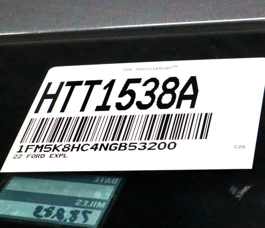 Certified 2022 Ford Explorer Platinum w/ Equipment Group 601A image 38