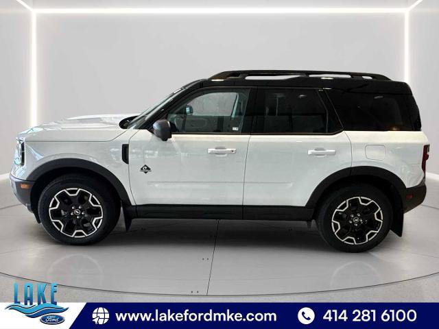 Certified 2025 Ford Bronco Sport Outer Banks w/ Outer Banks Tech Package+ AWD/4WD image 4