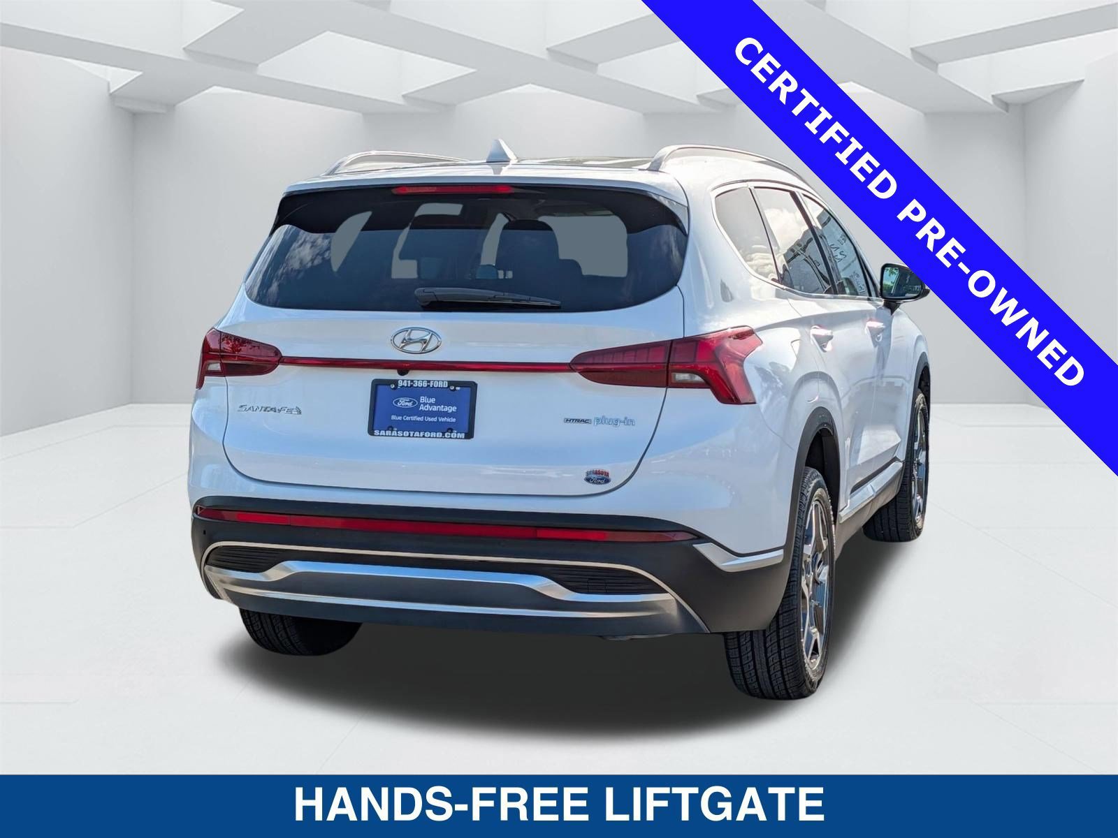 Used 2023 Hyundai Santa Fe SEL Convenience image 5