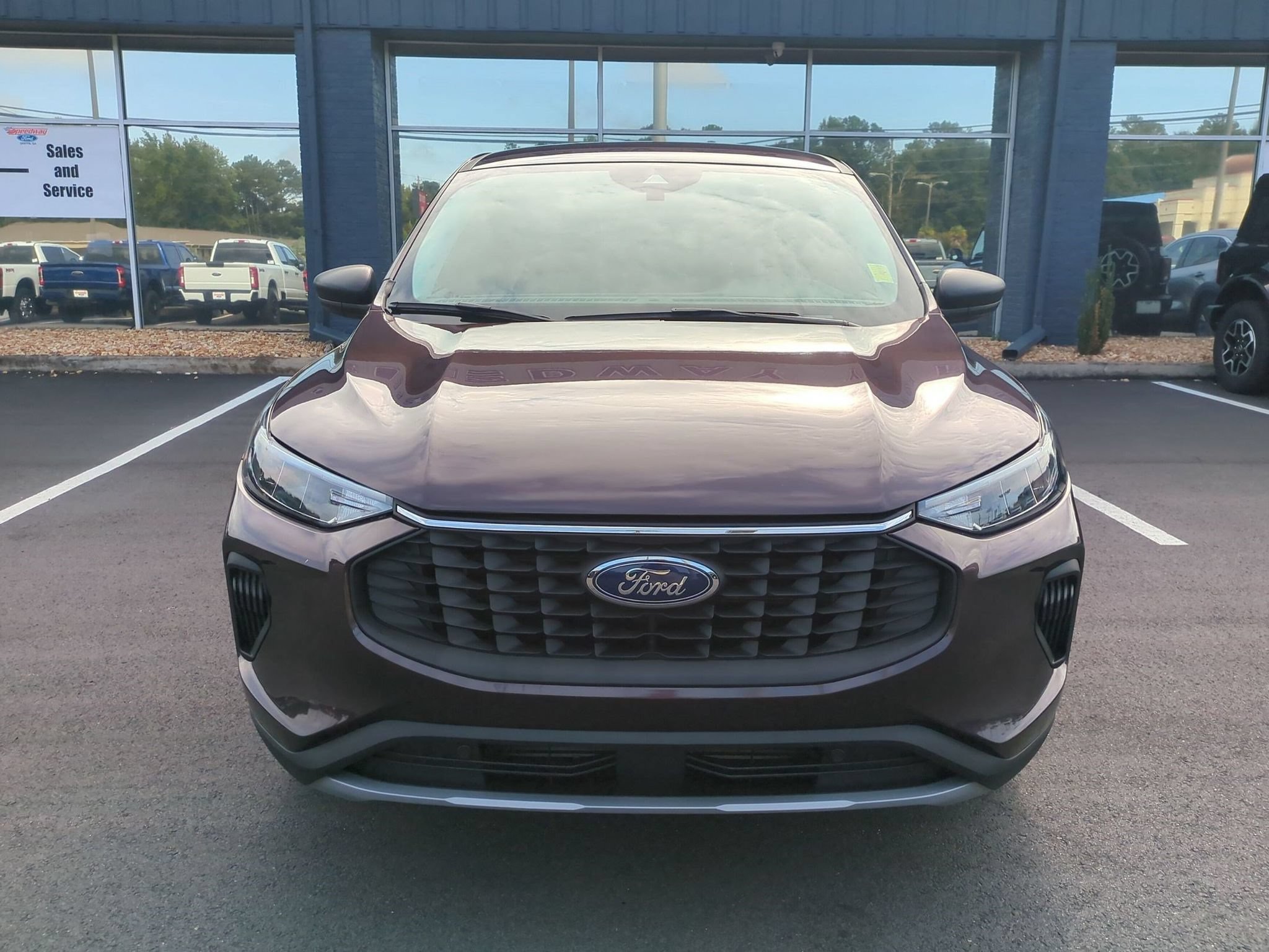 Certified 2023 Ford Escape Active AWD/4WD image 2