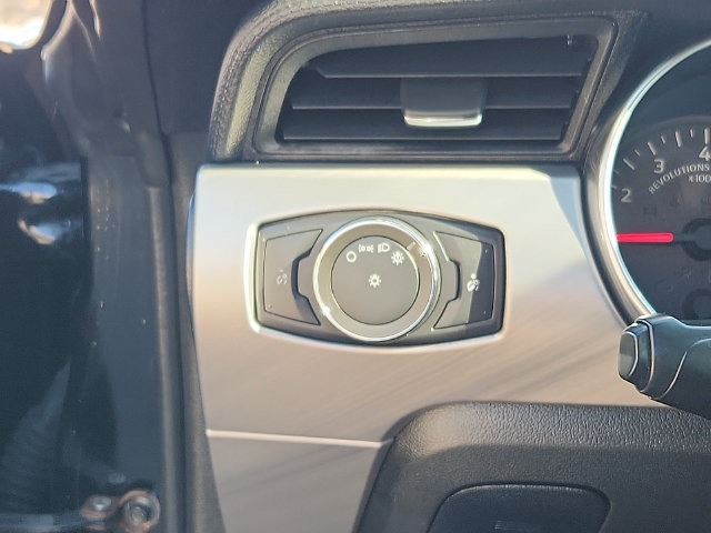 Certified 2022 Ford Mustang Premium RWD image 11