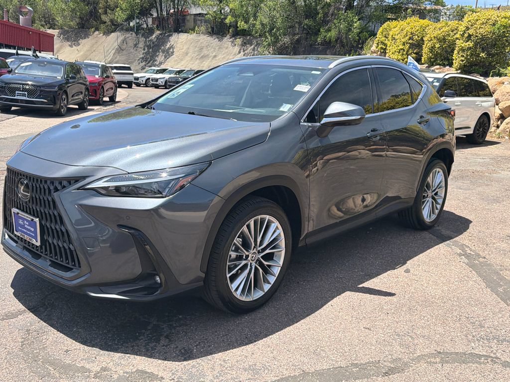 Used 2025 Lexus NX 350 AWD w/ Accessory Package (2T) image 3