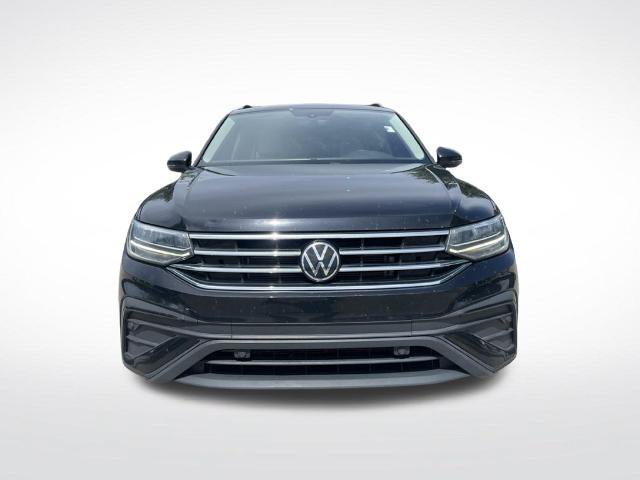 Used 2023 Volkswagen Tiguan S FWD image 3