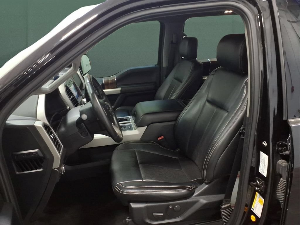 Certified 2019 Ford F150 Lariat w/ Equipment Group 502A Luxury AWD/4WD image 25