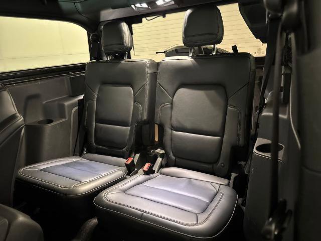 Certified 2025 Ford Bronco Badlands AWD/4WD image 32