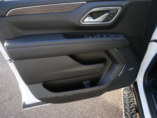 Used 2023 Chevrolet Tahoe Z71 w/ Luxury Package image 12