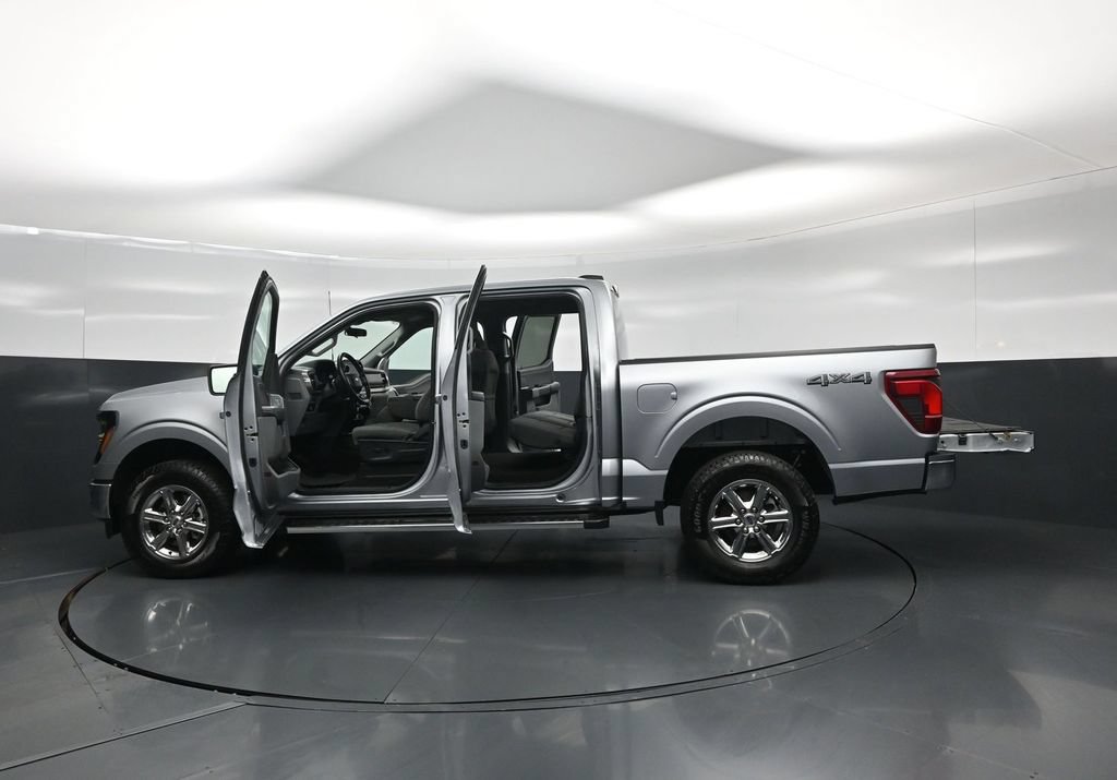 Certified 2025 Ford F150 XLT w/ Equipment Group 301A Standard AWD/4WD image 32