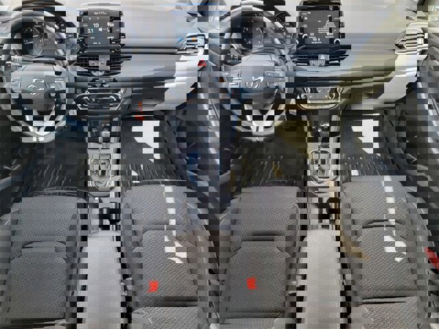 Used 2019 Hyundai Elantra GT image 26