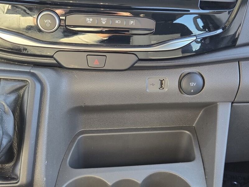 Certified 2023 Ford Transit 350 XLT RWD image 27