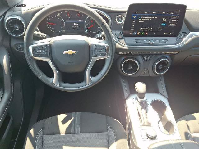 Used 2025 Chevrolet Blazer LT AWD/4WD image 27