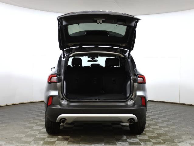 Certified 2024 Ford Escape SE image 21