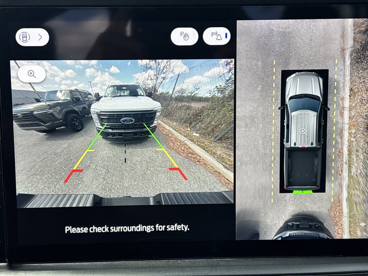 Certified 2023 Ford F250 Lariat w/ Sport Appearance Package image 27