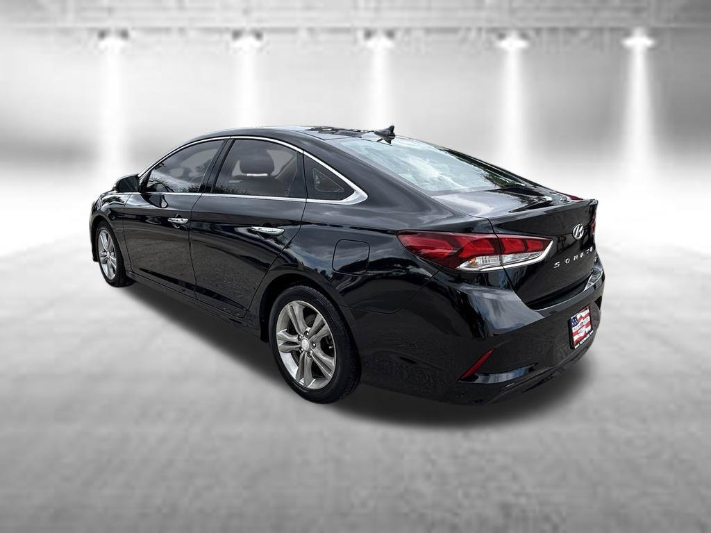 Used 2018 Hyundai Sonata Limited w/ Cargo Package FWD image 7