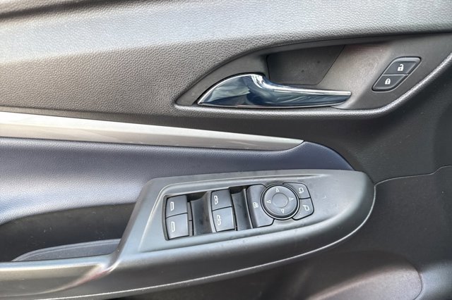 Used 2022 Chevrolet Bolt EUV Premier image 10