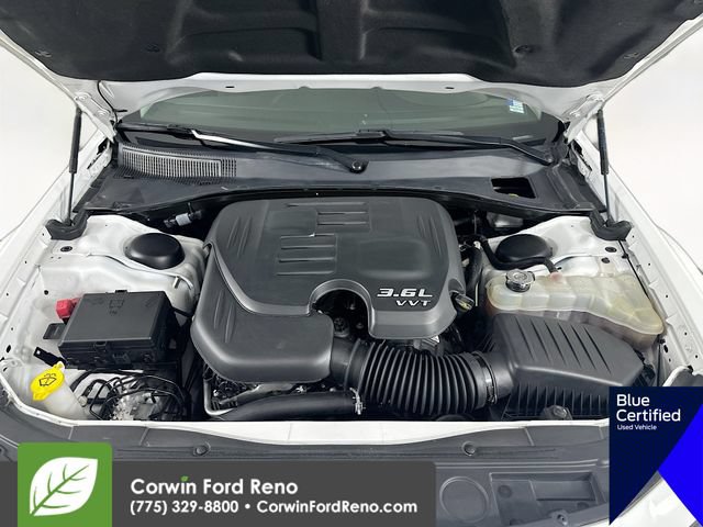Used 2022 Chrysler 300 Touring L AWD/4WD image 31
