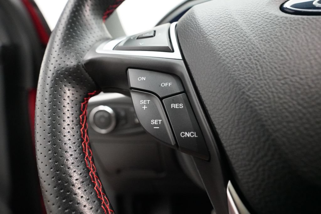 Certified 2022 Ford Edge ST-Line AWD/4WD image 20