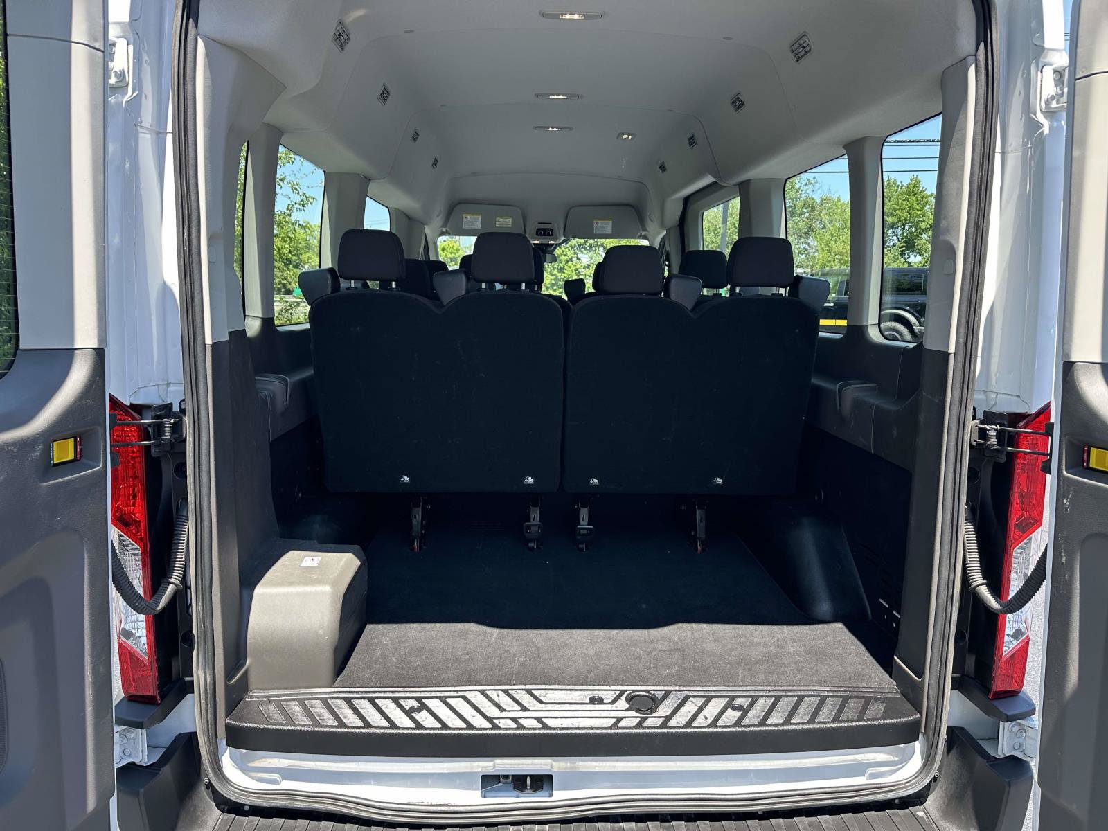 Certified 2023 Ford Transit 350 XLT RWD image 14