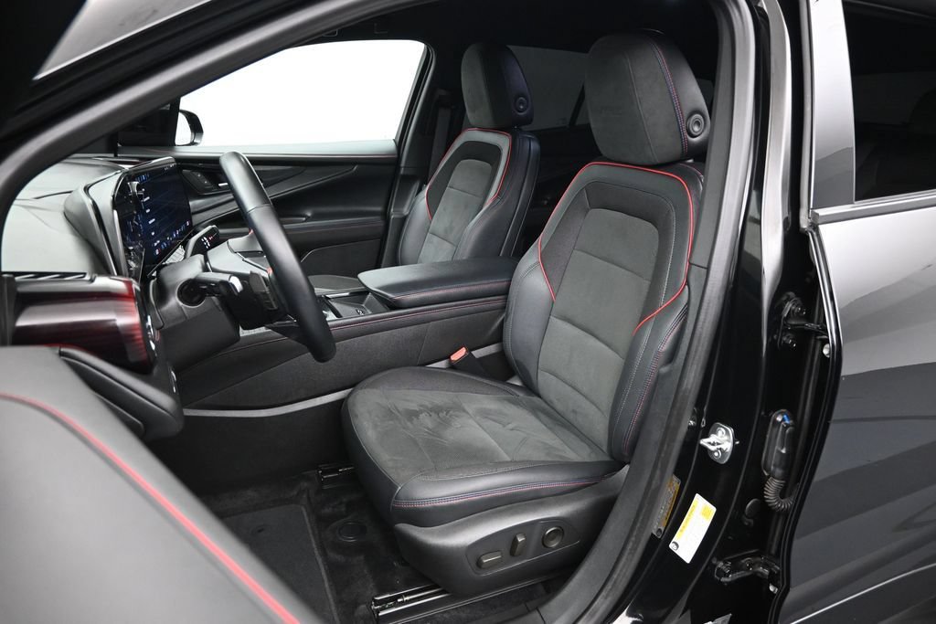 Used 2024 Chevrolet Blazer EV RS AWD/4WD image 15