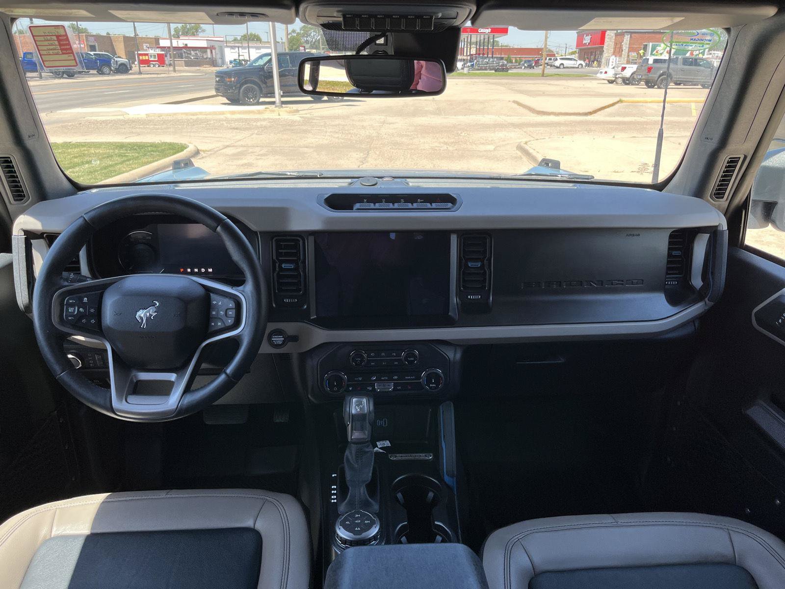 Certified 2022 Ford Bronco Wildtrak AWD/4WD image 15