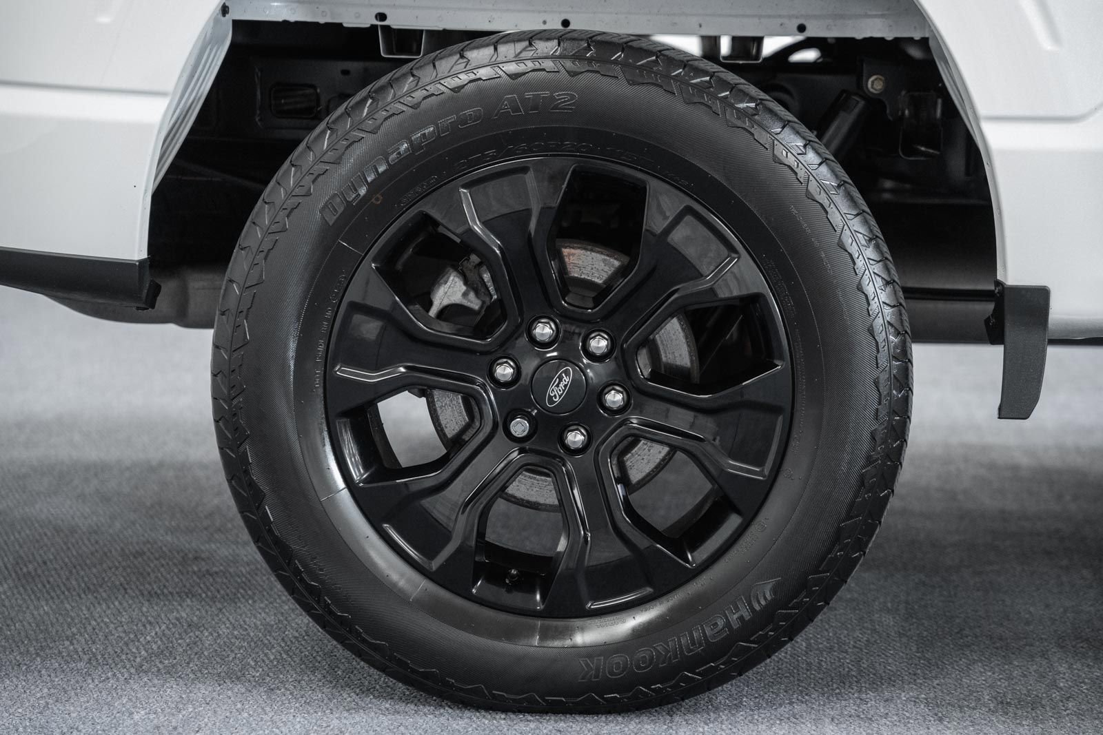 Certified 2023 Ford F150 Lariat w/ Equipment Group 502A High image 26