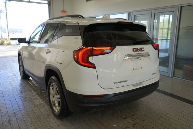 Used 2019 GMC Terrain SLE w/ Driver Convenience Package AWD/4WD image 11