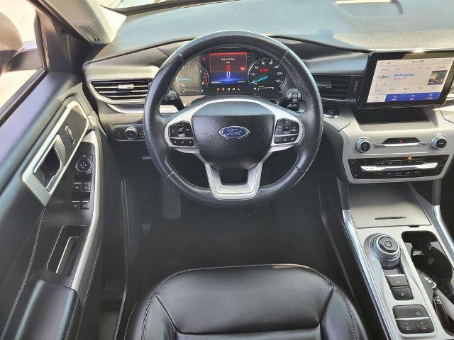 Certified 2022 Ford Explorer XLT w/ Equipment Group 202A image 12