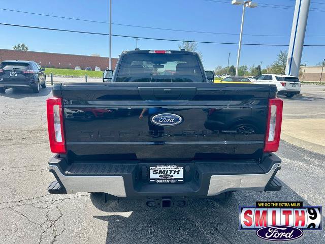 Certified 2023 Ford F250 XLT AWD/4WD image 7