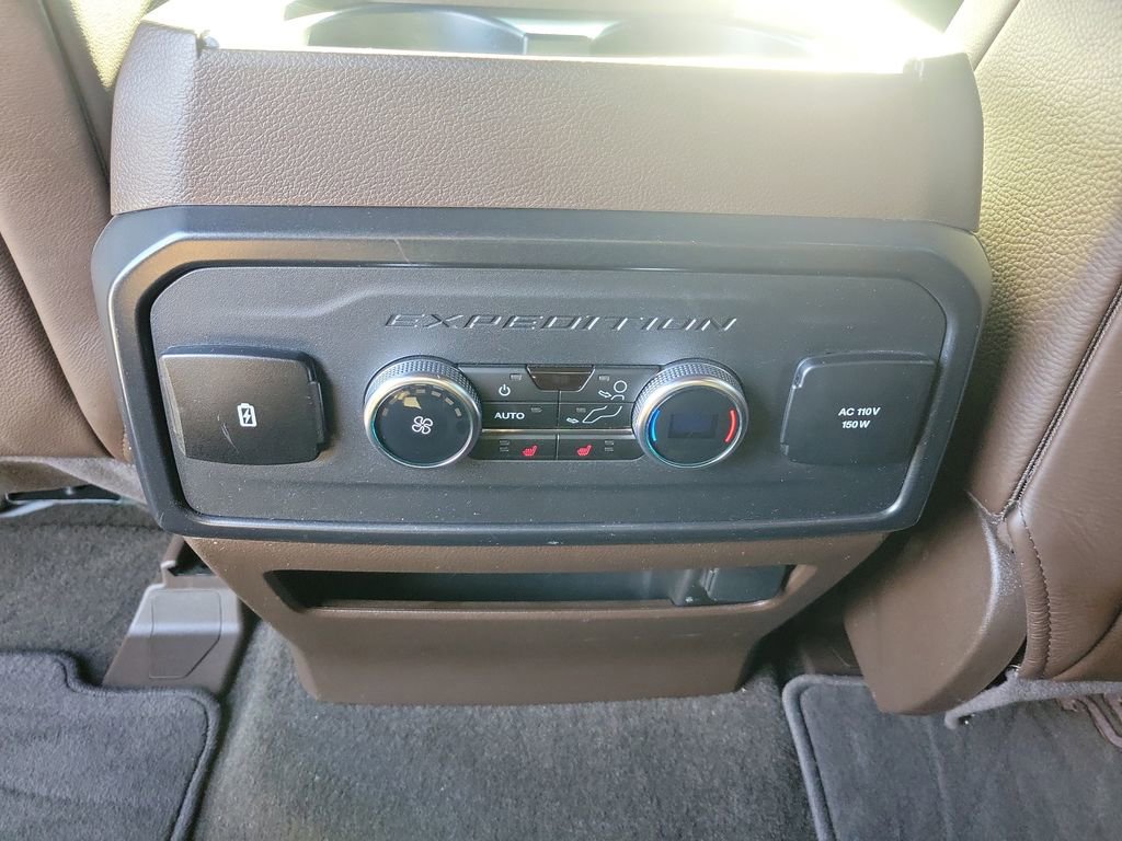 Certified 2024 Ford Expedition King Ranch image 14