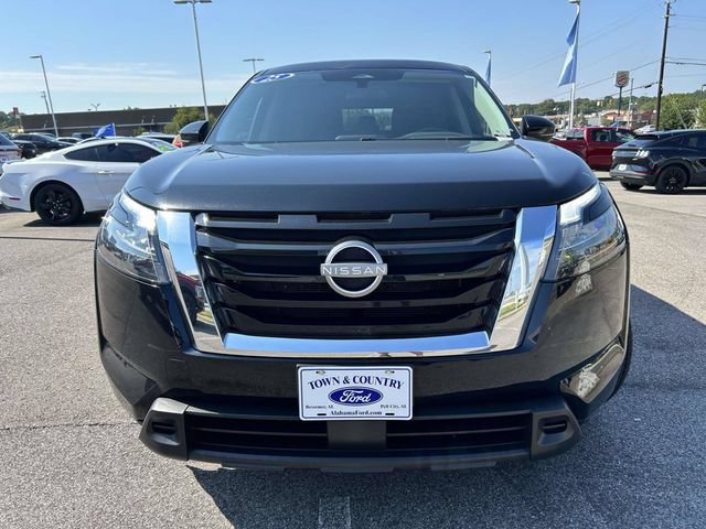 Used 2025 Nissan Pathfinder SV AWD/4WD image 24