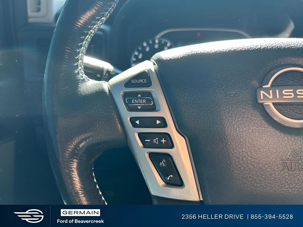 Used 2023 Nissan Titan SV w/ SV Convenience Package image 12