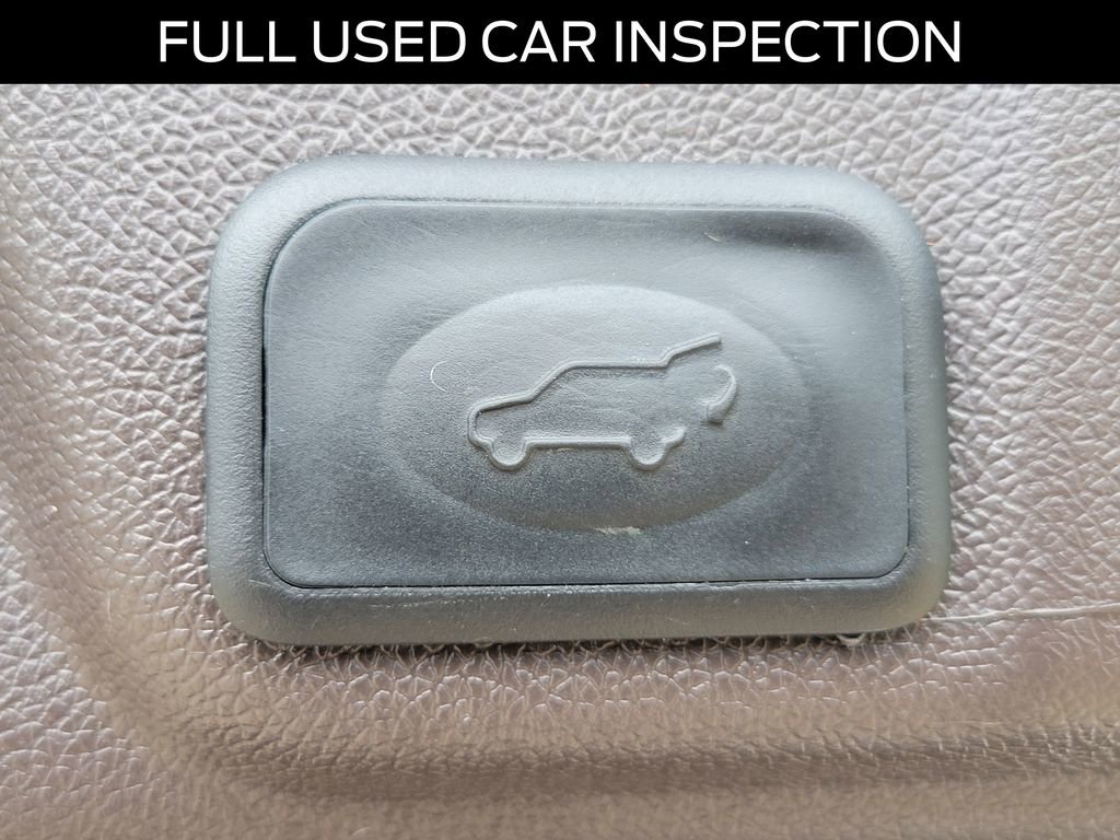 Used 2017 Buick Enclave Leather w/ Enclave Tuscan Edition FWD image 7