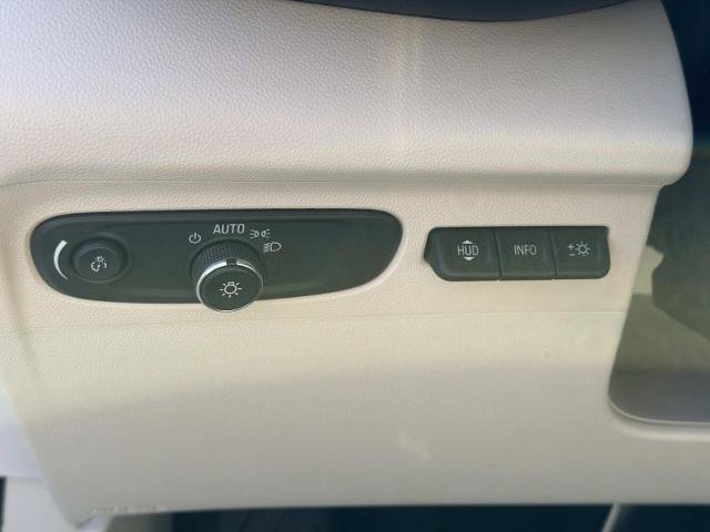 Used 2023 Buick Envision Avenir AWD/4WD image 12