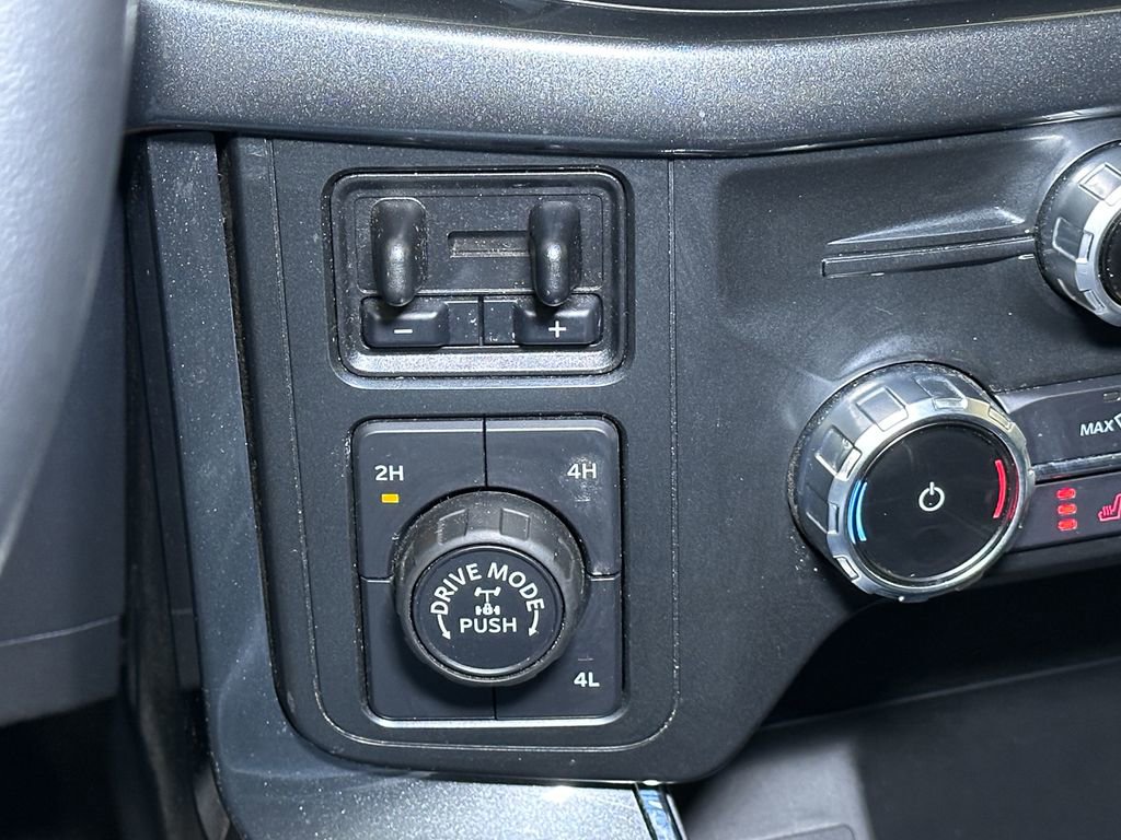 Certified 2022 Ford F150 XLT w/ Equipment Group 302A High image 41