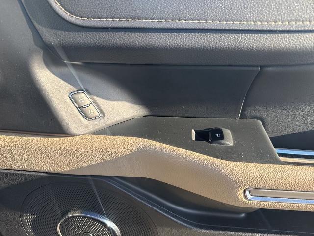 Certified 2024 Ford Expedition Limited image 37