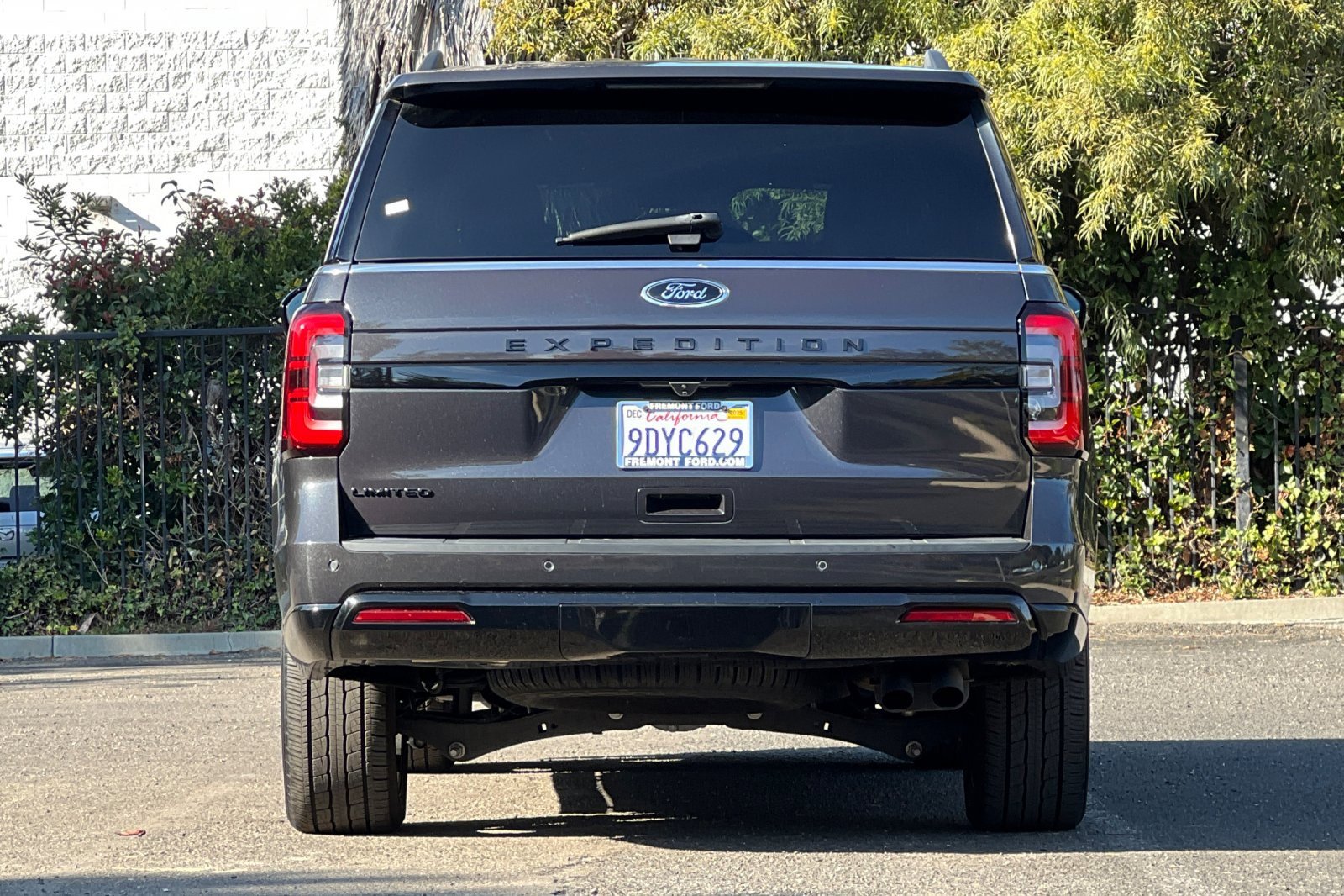 Certified 2022 Ford Expedition Limited image 4