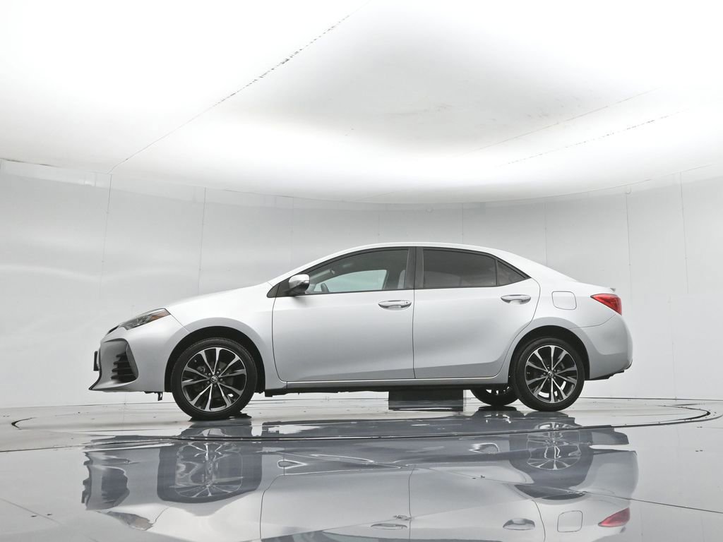 Used 2017 Toyota Corolla SE w/ Carpet Mat Package (TMS) FWD image 23