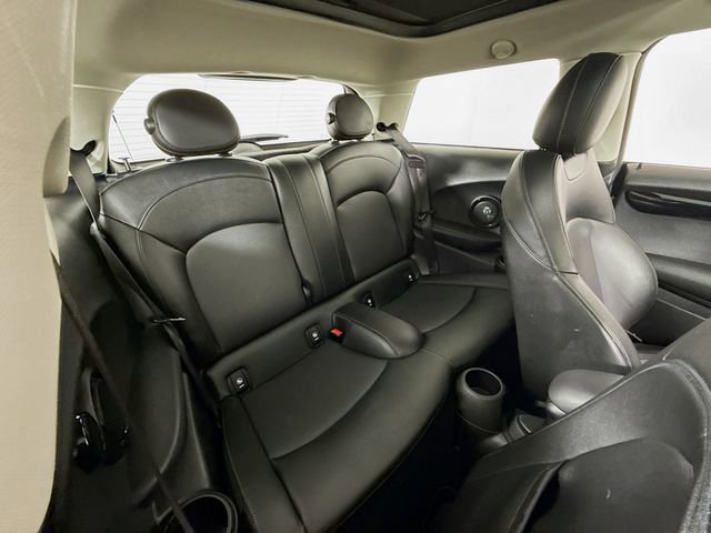 Used 2019 MINI Cooper S w/ Premium Package image 27