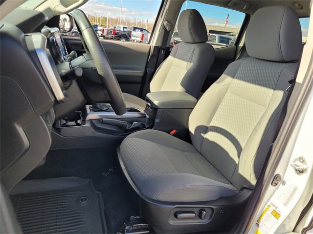 Used 2023 Toyota Tacoma TRD Sport image 9