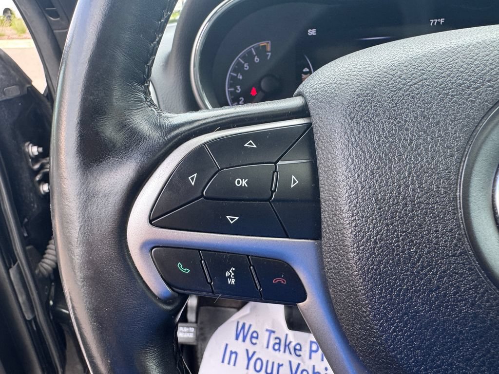 Used 2018 Jeep Grand Cherokee Altitude AWD/4WD image 19