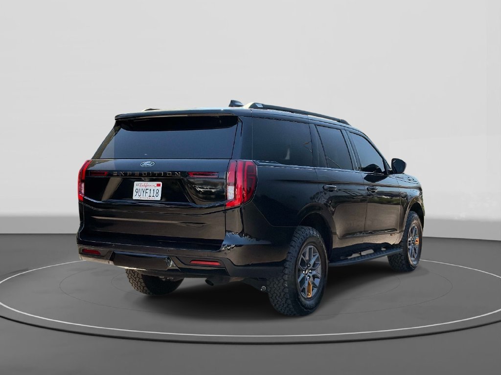 Certified 2025 Ford Expedition Tremor AWD/4WD image 5