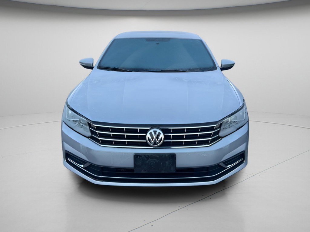 Used 2017 Volkswagen Passat 1.8T SE image 14