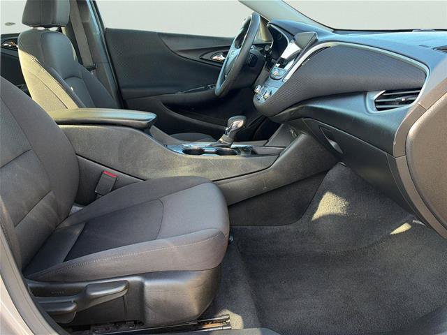Used 2023 Chevrolet Malibu LT FWD image 14