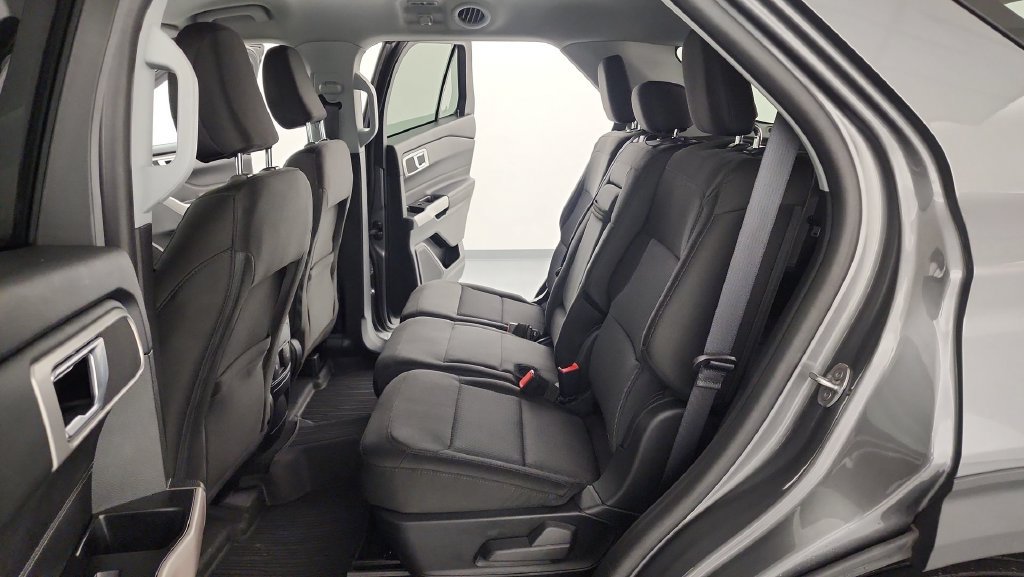 Certified 2023 Ford Explorer XLT AWD/4WD image 27